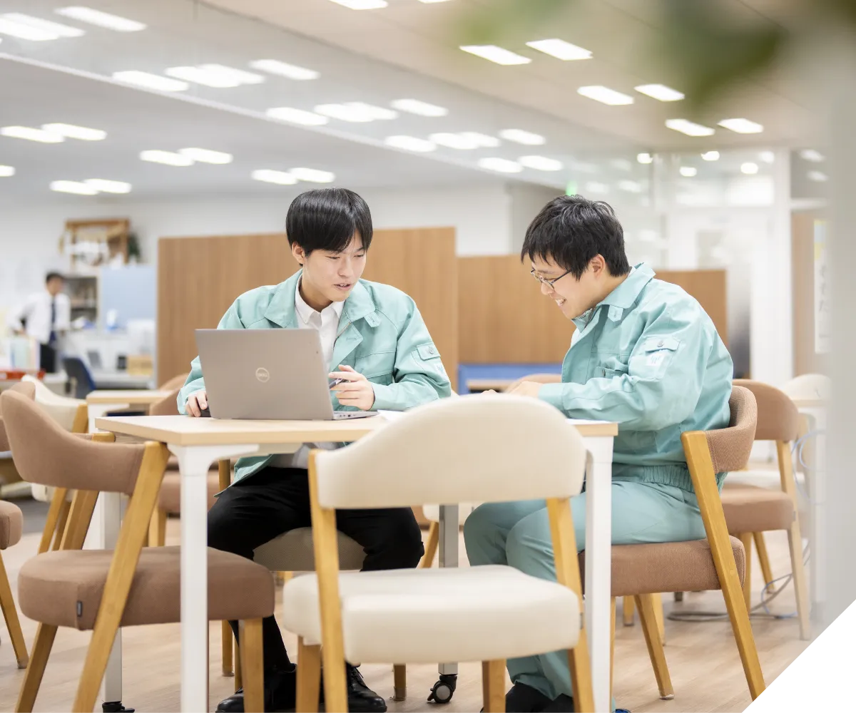社員インタビュー画像