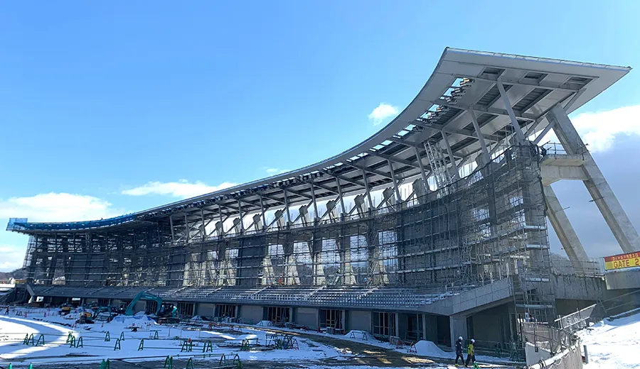建築事業